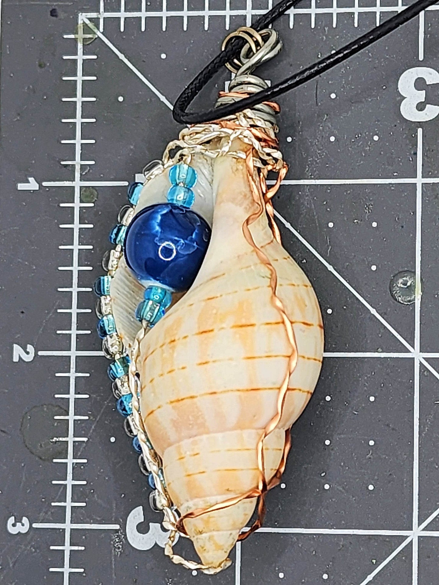 She'll pendant