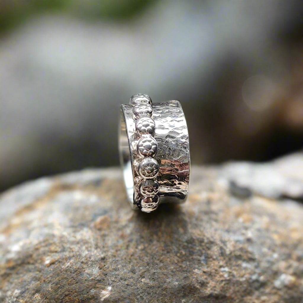 Sterling Silver Handmade Spinner Ring Hammered Style with Daisy Flower Outer Ring