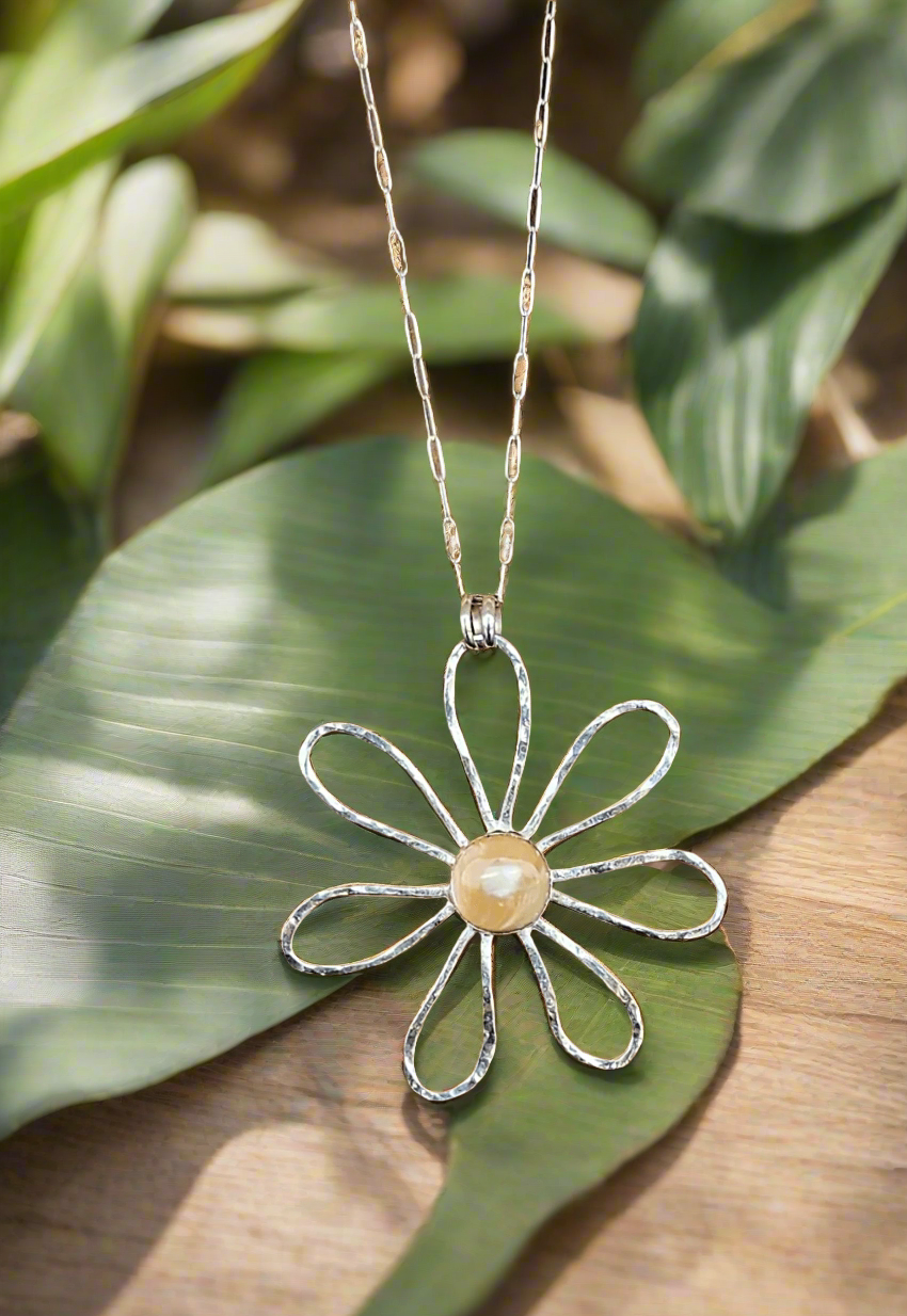 Handmade Sterling Silver Flower Pendant with Mother of Pearl – Nature-Inspired Jewelry