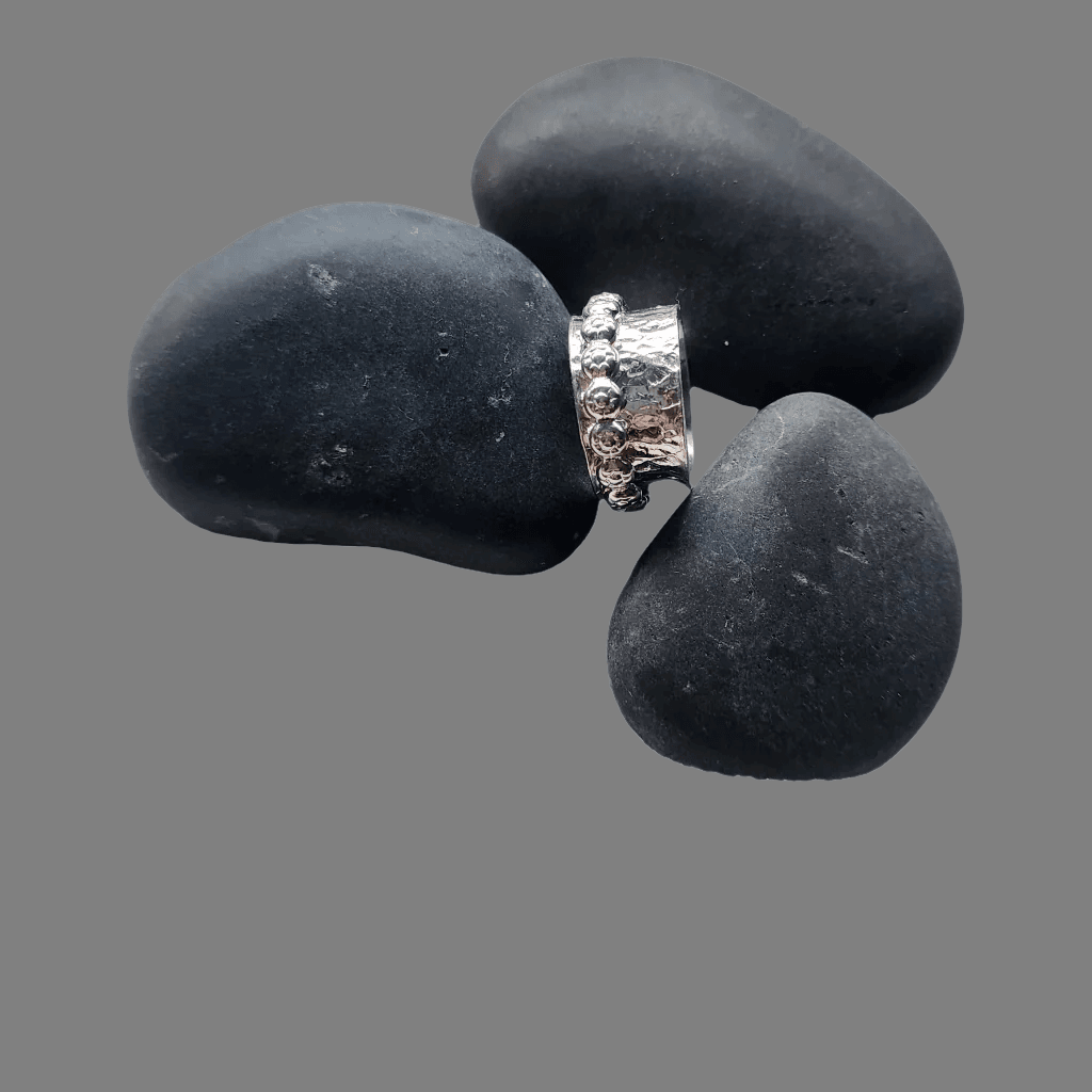 Handmade Boho .925 Sterling Silver Ring with Daisy Spinner | Bold Hammered Texture Jewelry