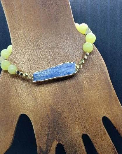 Raw Blue Kyanite With Yellow Peridot Beads Stretchband - South Florida Boho Boutique