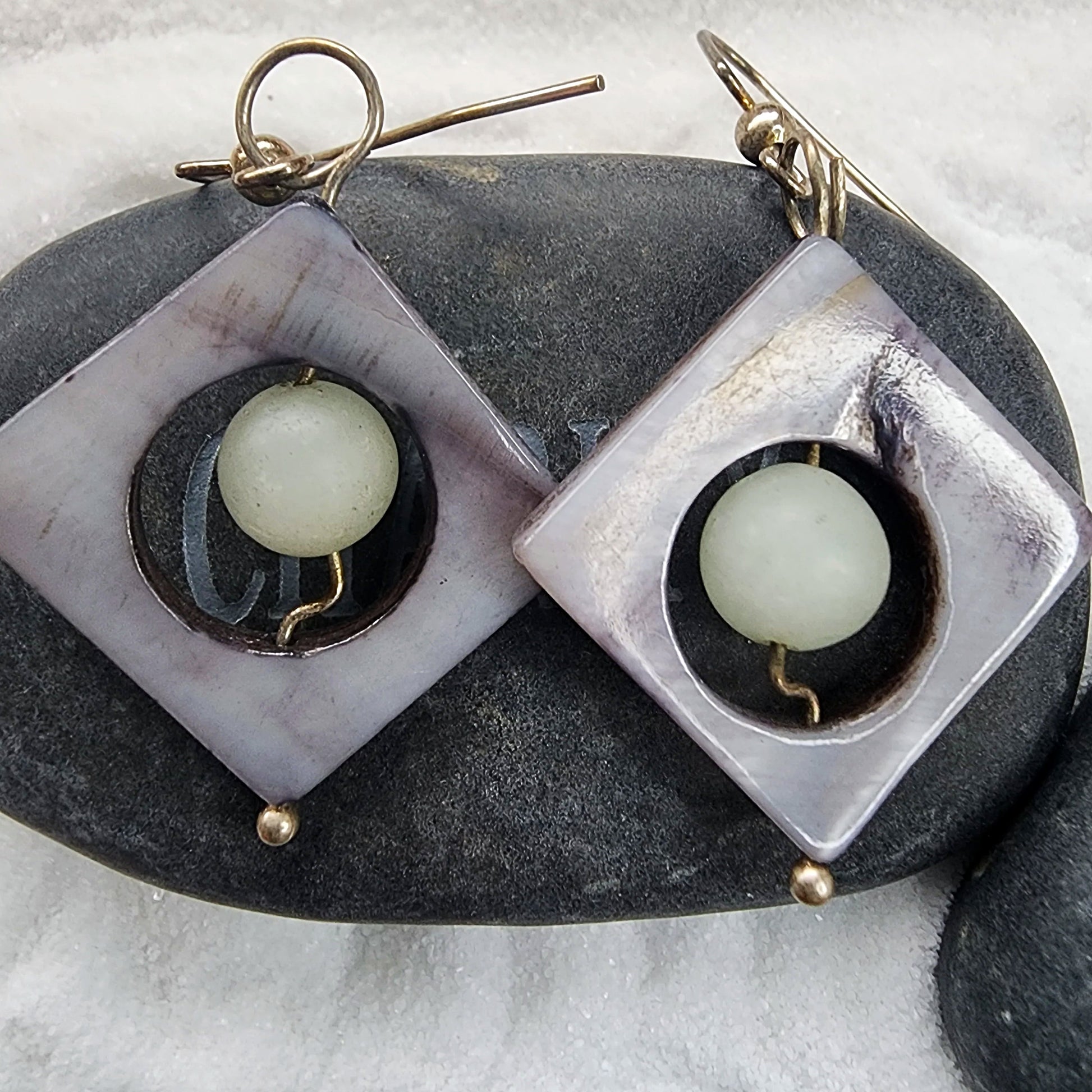 Mother  of Pearl Ear Rings with Aventurine