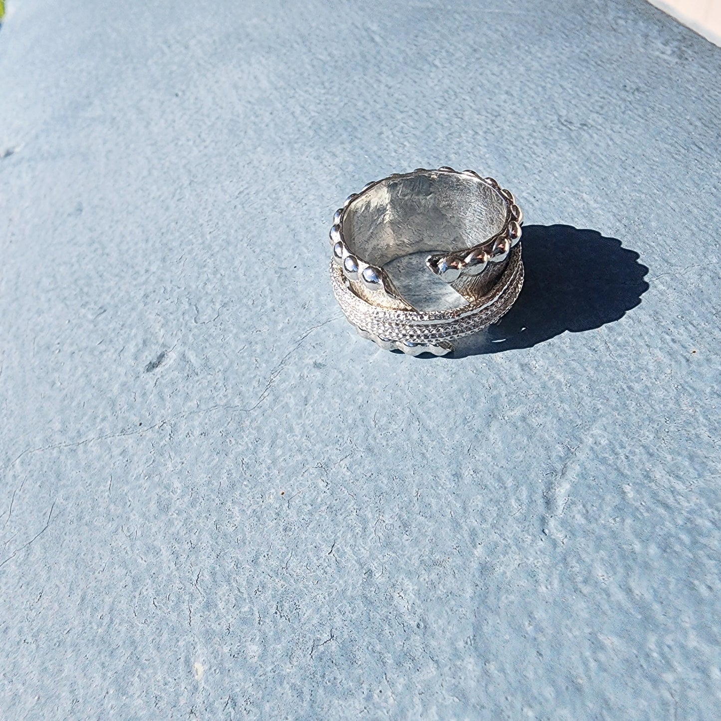 Boho Spinner With Three Spinner- Disconnected Connection Ring