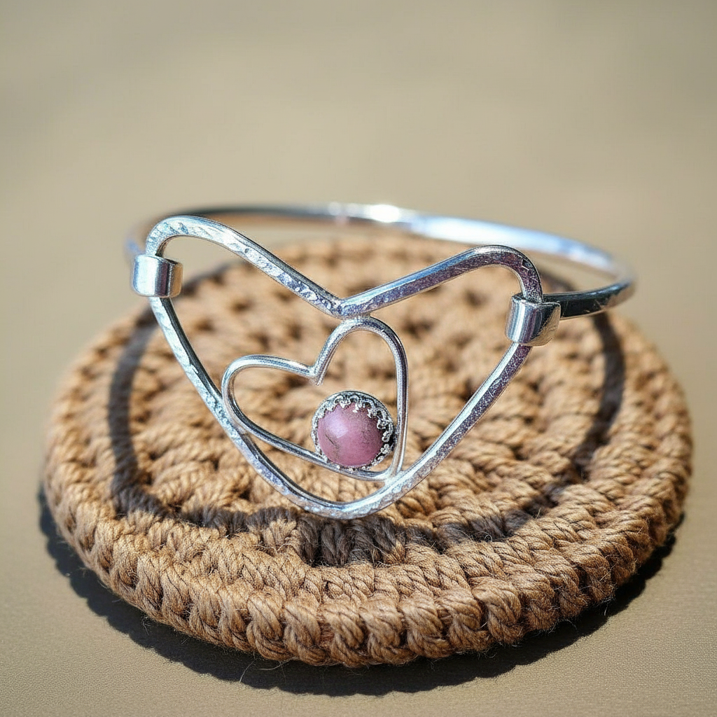 Handmade Sterling Silver Hammered Texture Bracelet with Heart-Shaped Clasp & 10mm Gemstone – Chic Boho - SoFlo Boho Boutique