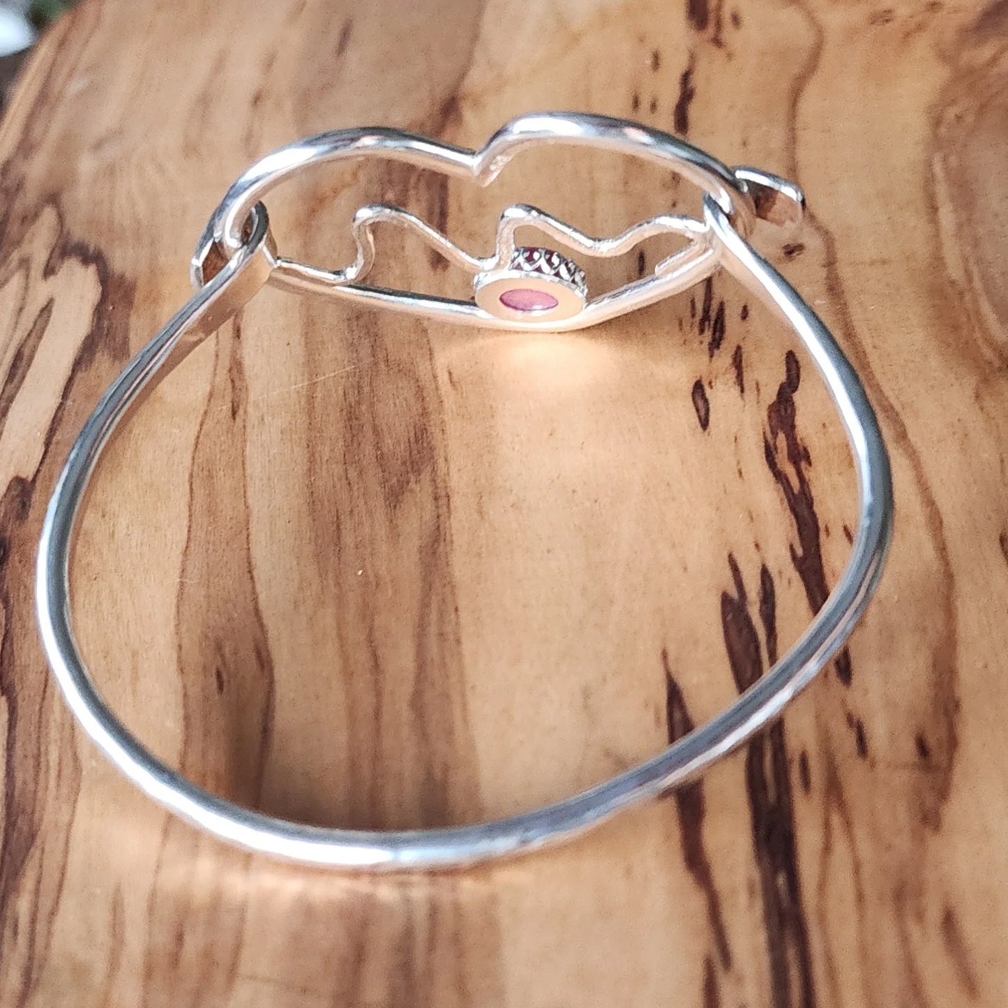 Handmade Sterling Silver Hammered Texture Bracelet with Heart-Shaped Clasp & 10mm Rhodonite Gemstone – Chic, Bold & Full of Heart