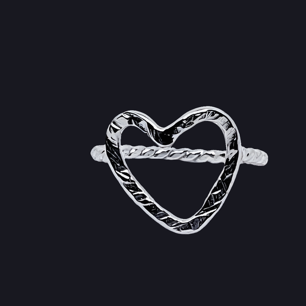 Sterling Silver Hammered Single Heart Ring - Delicate