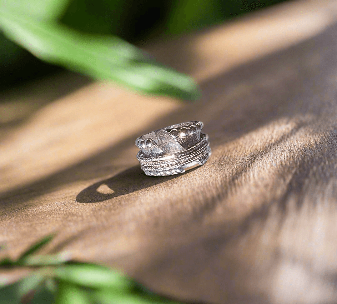 Handcrafted .925 Sterling Silver Boho Spinner Ring | Diamond-Cut Pattern & Half-Bead Detail