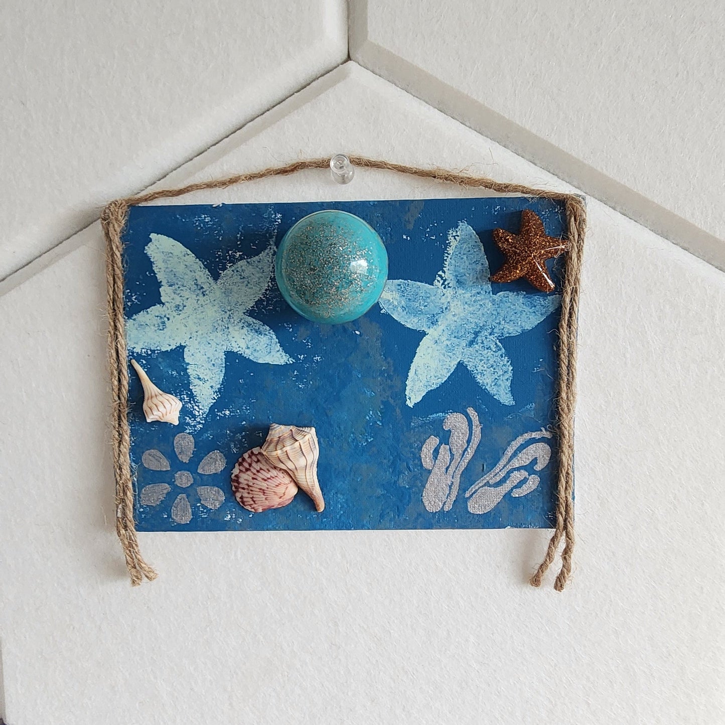 Starfish & Flip Flops seashell jewelry holder with sea glass and starfish, handmade coastal wall decor