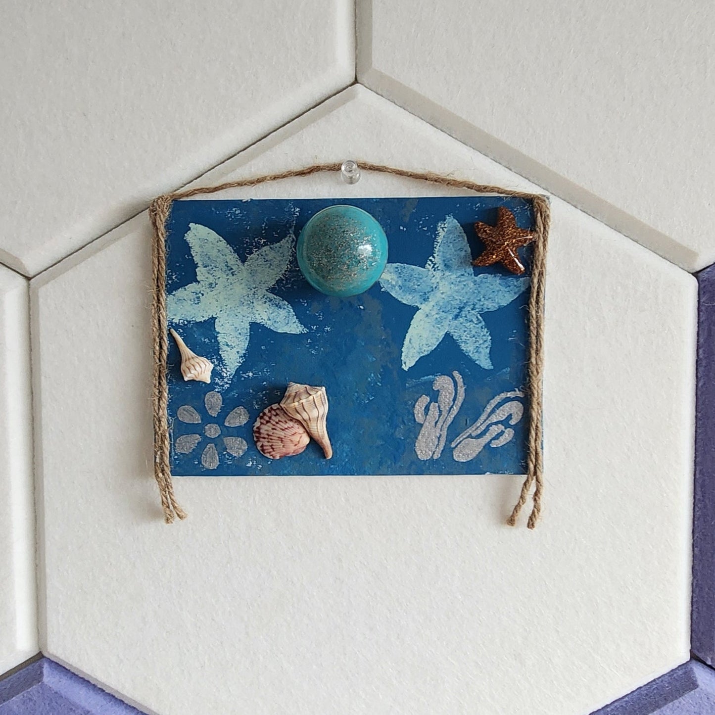 Starfish & Flip Flops seashell jewelry holder with sea glass and starfish, handmade coastal wall decor