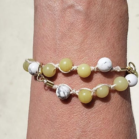 Yellow Peridot/White Howlite Beads String Bracele