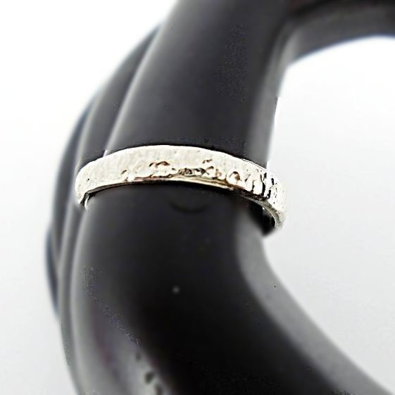 Sterling Silver Thumb Ring With Hammered Style