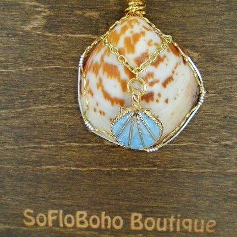 Seashell American Bittersweet Clam Pendant-White/Brown Colored-Turquoise-Gold Seashell Charm-Wire Wrapped-Beach Boho
